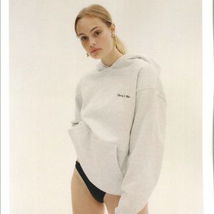 Sporty & Rich Classic Logo Hoodie - M